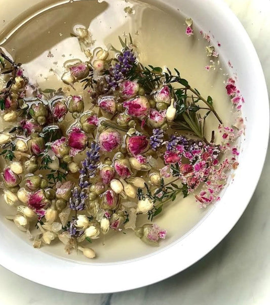 Best Herbs for Spiritual Baths: Top Choices for Cleansing, Protection & Manifestation