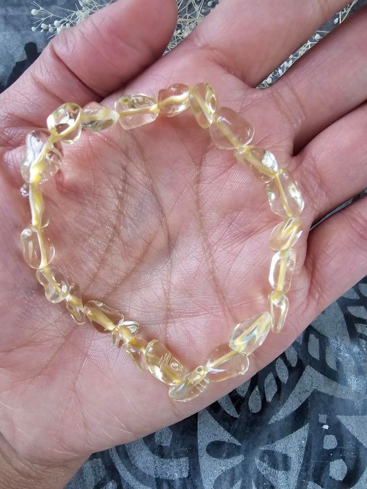 Citrine Freeform Chips Stretch Bracelet - Jewelry  from CirceBoutique