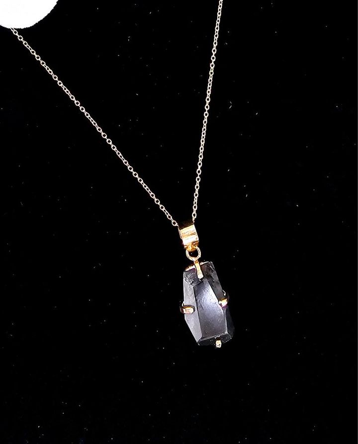 N102-103-Faceted Inclusion Claw Pendant Stainless Steel Necklace - 2 Colors available - Jewelry  from China Wholesaler