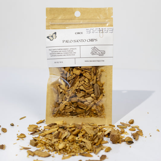 Palo Santo Chips – Cleansing & Blessing Wood for Rituals