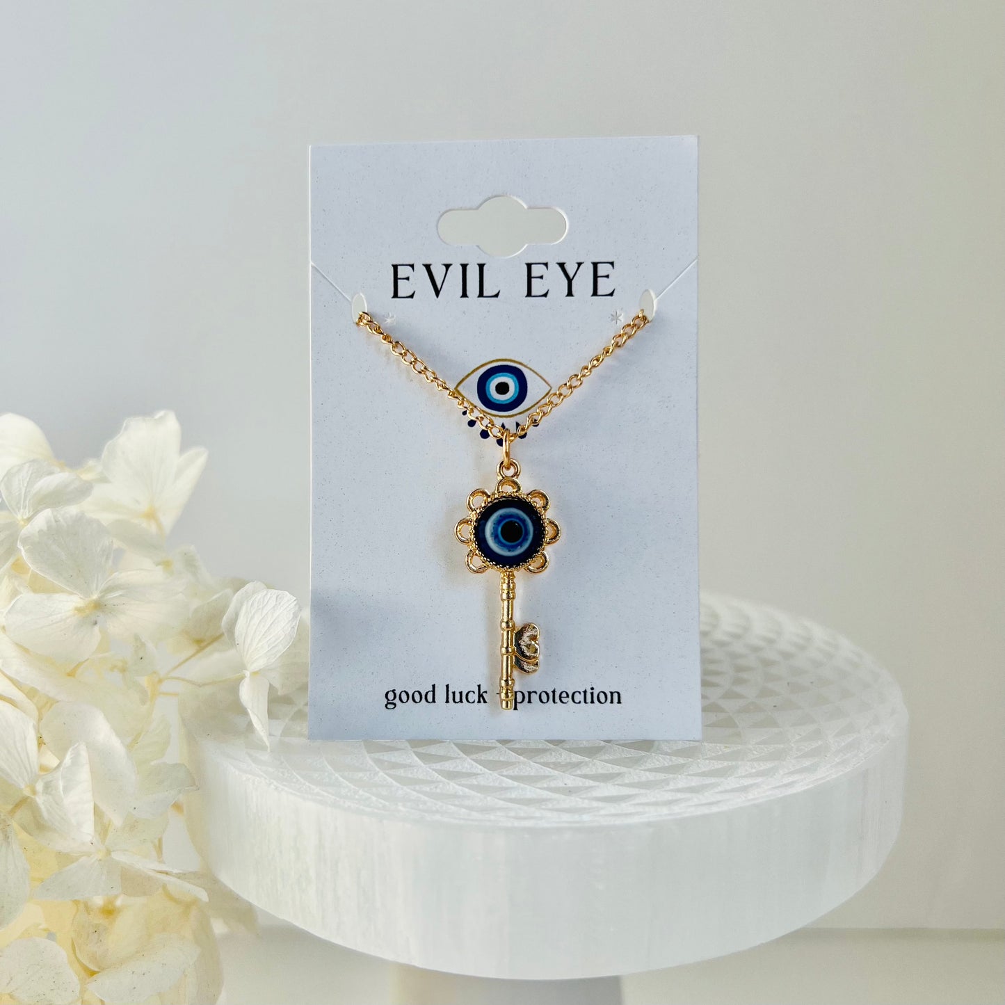 N5-Evil Eye Detail Key Pendant Necklace - Jewelry  from Shein